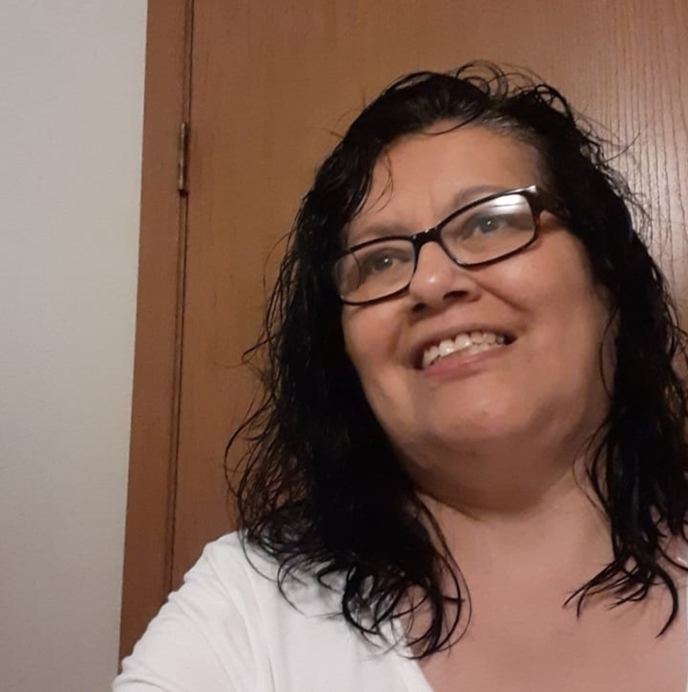 Meet your Posher, Desiree